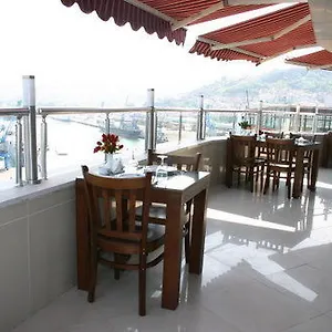 2* Otel Kalepark